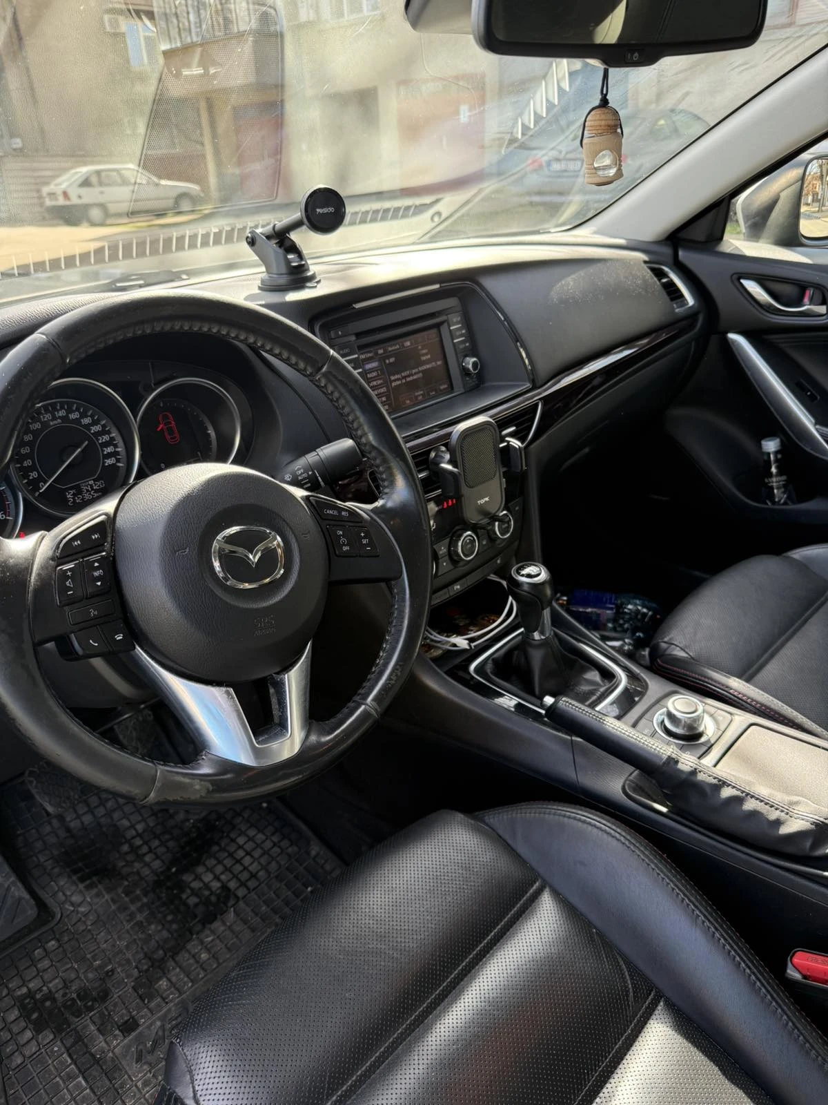 Mazda 6, снимка 8 - Автомобили и джипове - 53815382