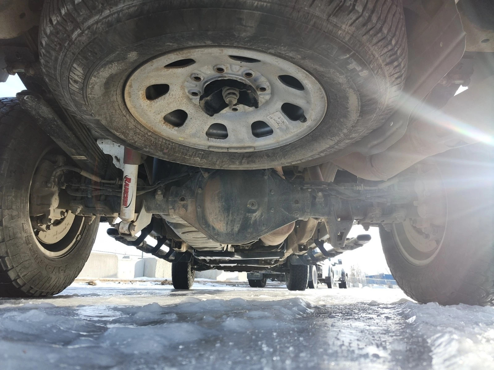 Chevrolet Alero 6.6L 8cyl 4WD, снимка 16 - Автомобили и джипове - 53953641