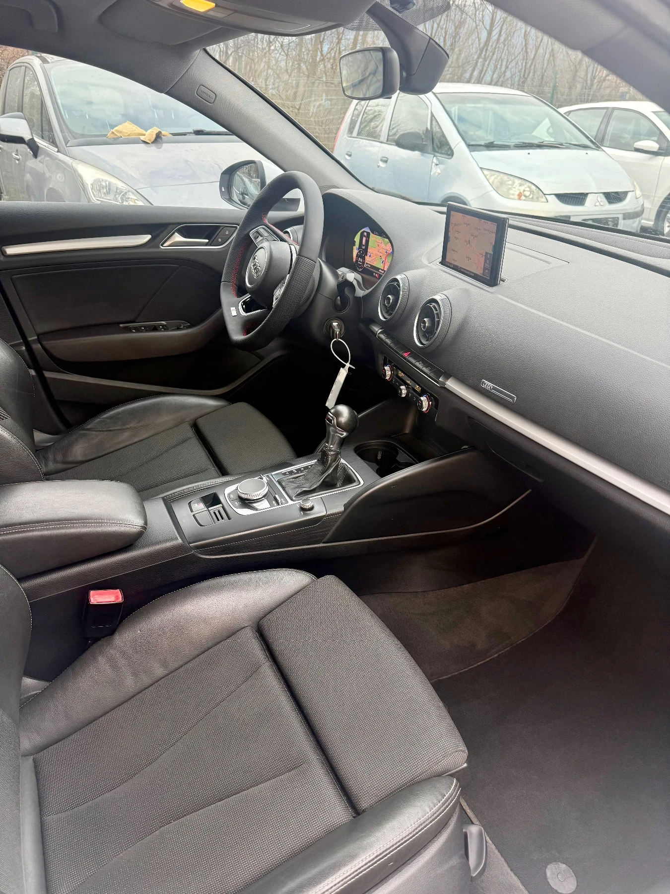 Audi A3 Digital Display, S-Line, LED Lights, Автомат, снимка 11 - Автомобили и джипове - 53967785