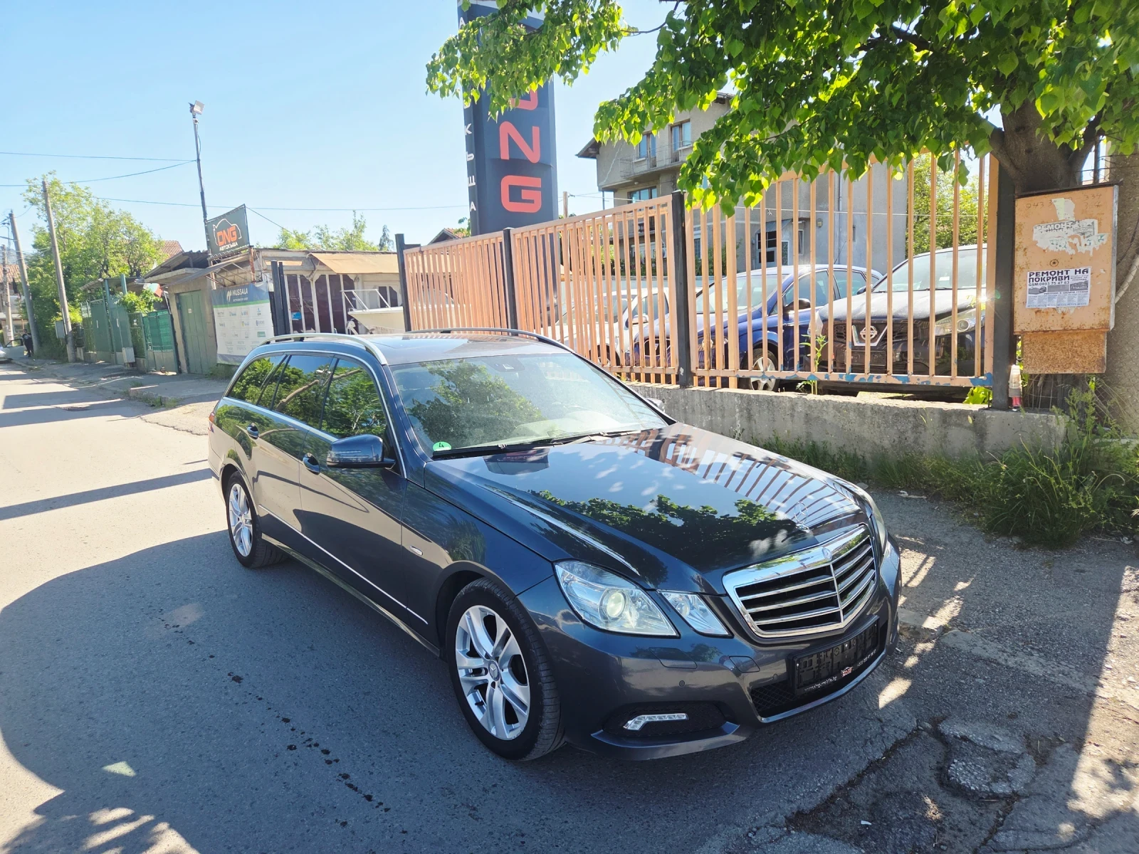 Mercedes-Benz E 300 CDI AVANTGARDE EURO5B , снимка 2 - Автомобили и джипове - 54044874