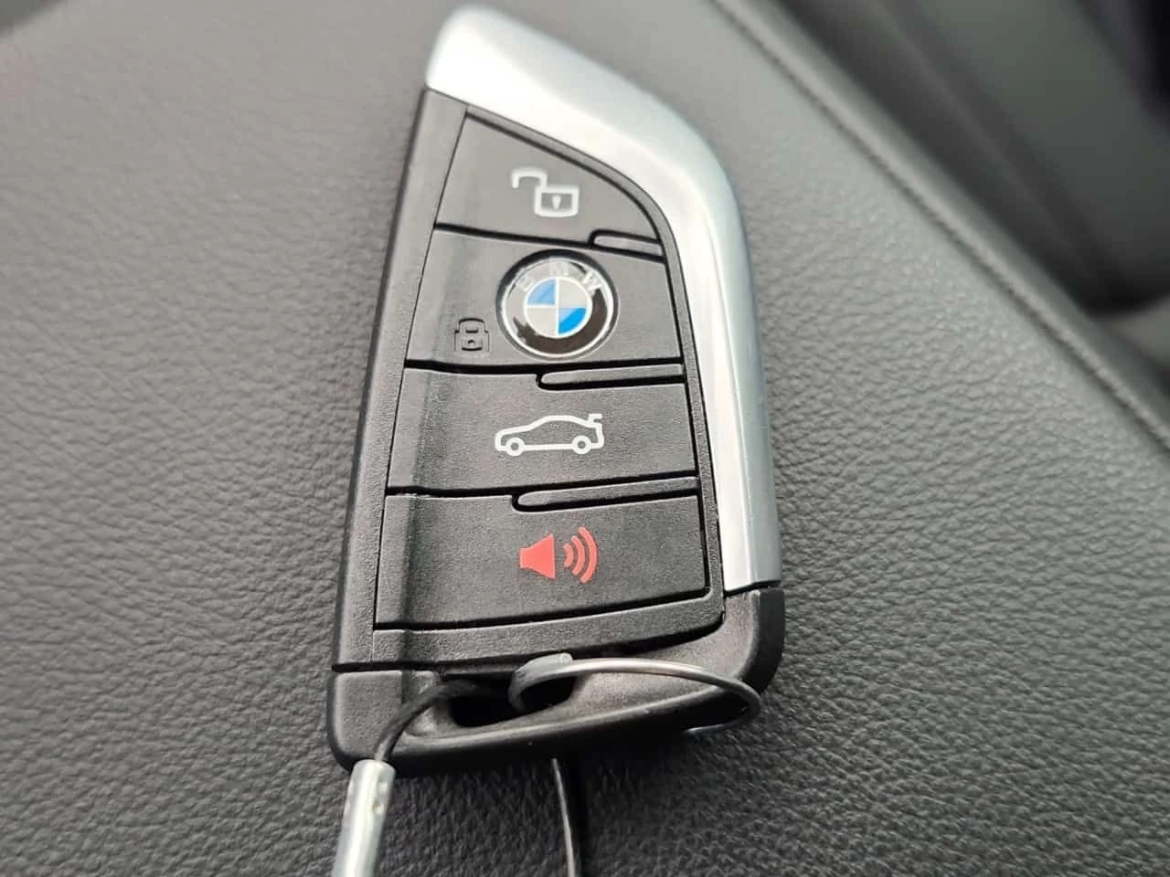 BMW 330 I XDRIVE М-пакет* HARMAN/KARDON* PANORAMA* , снимка 8 - Автомобили и джипове - 54183794