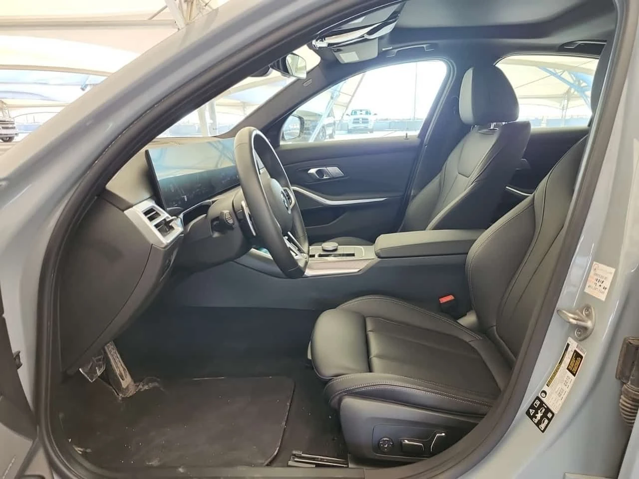 BMW 330 I XDRIVE М-пакет* HARMAN/KARDON* PANORAMA* , снимка 5 - Автомобили и джипове - 54183794