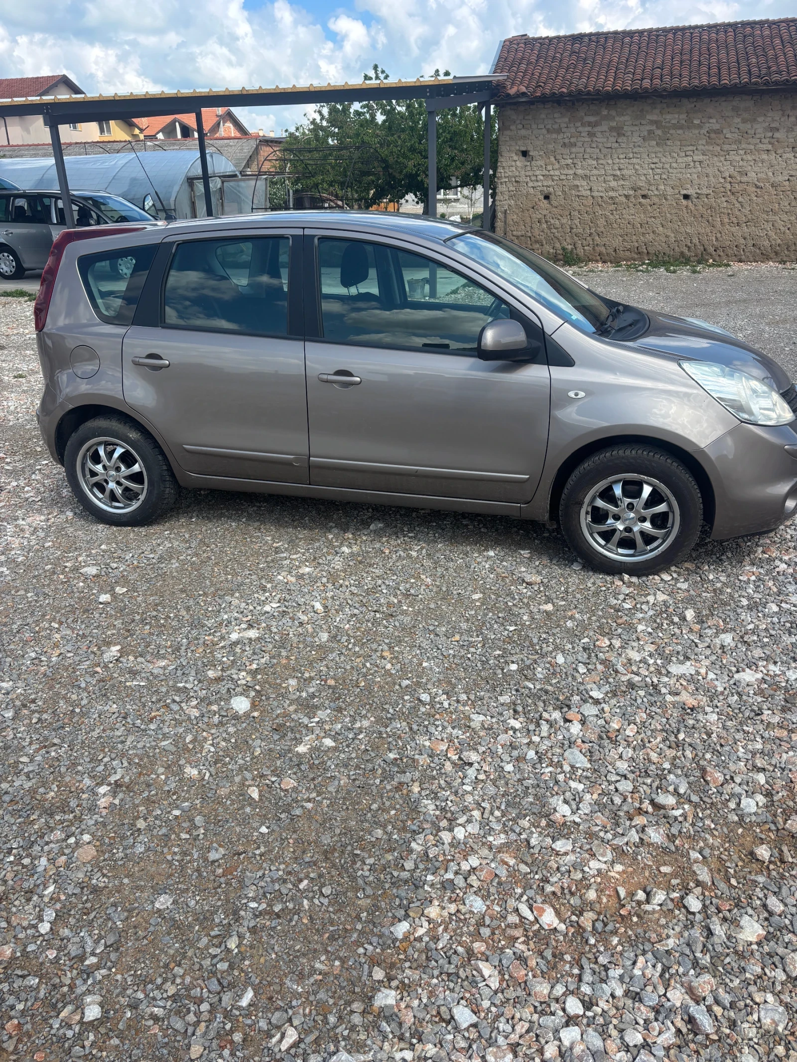 Nissan Note, снимка 2 - Автомобили и джипове - 54291187