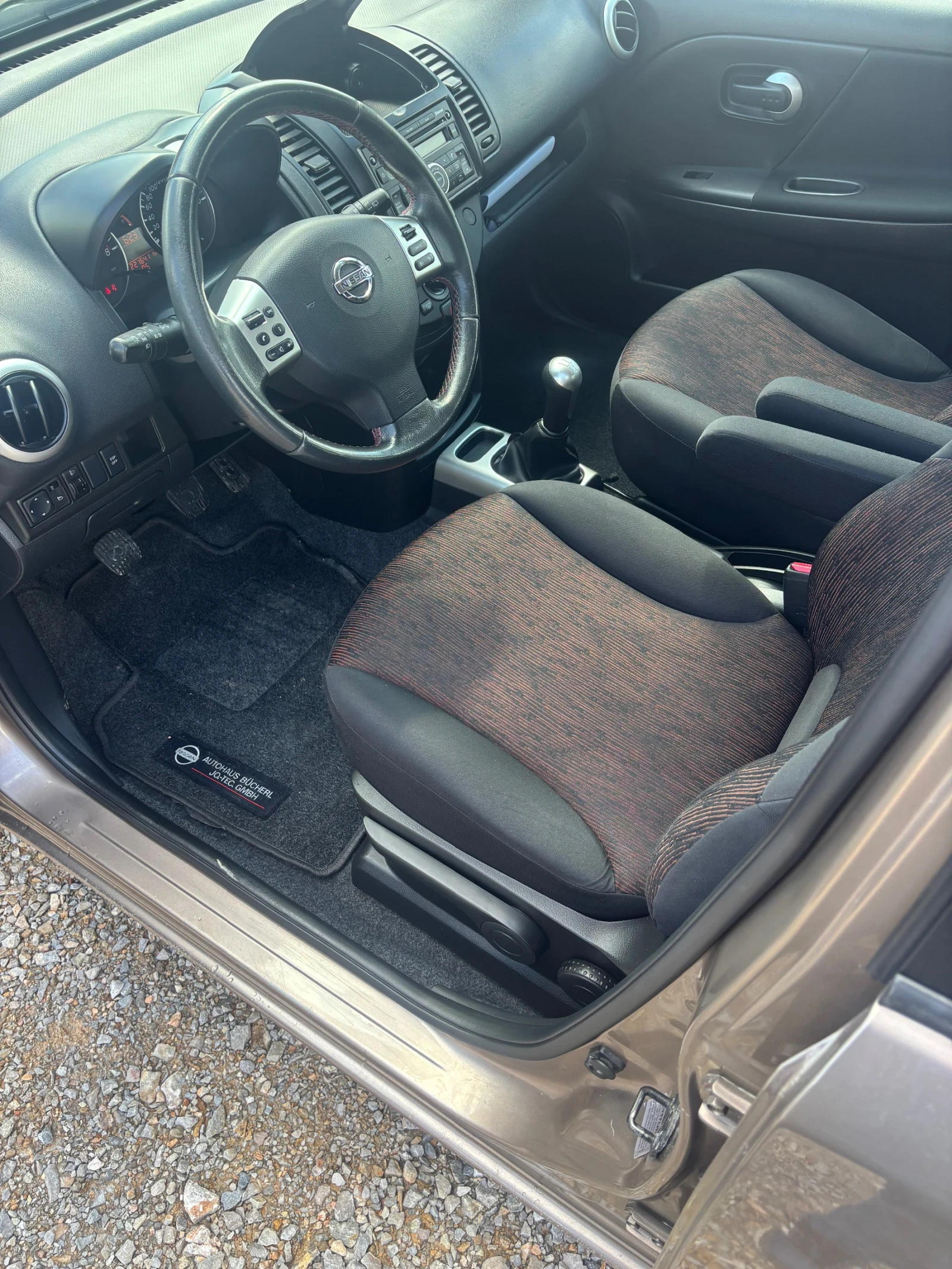 Nissan Note, снимка 7 - Автомобили и джипове - 54291187