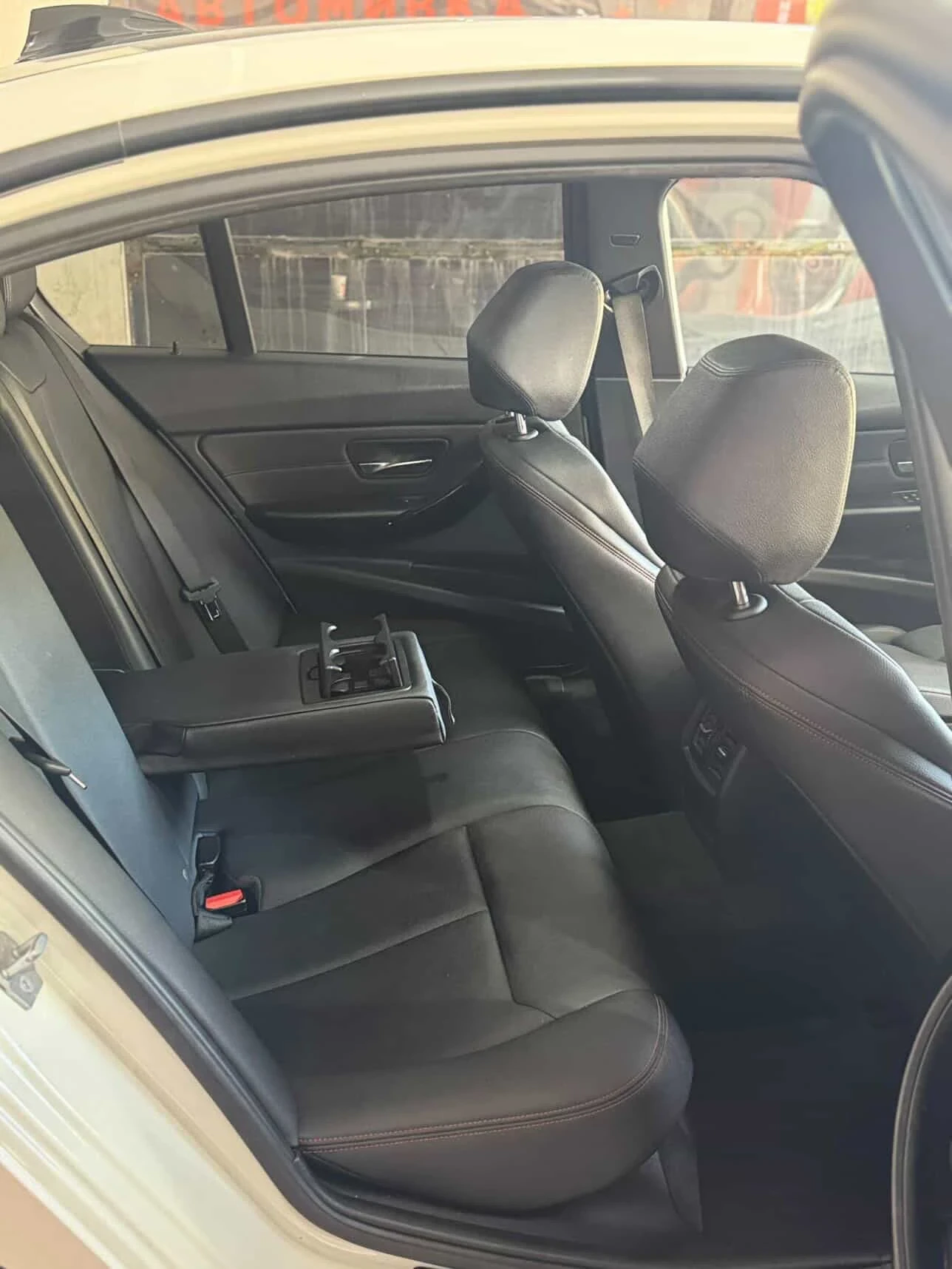 BMW 318 F30 | Mobile.bg � ����������� 11