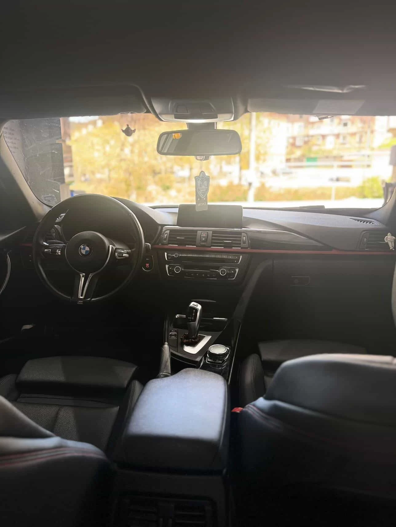 BMW 318 F30 | Mobile.bg � ����������� 12