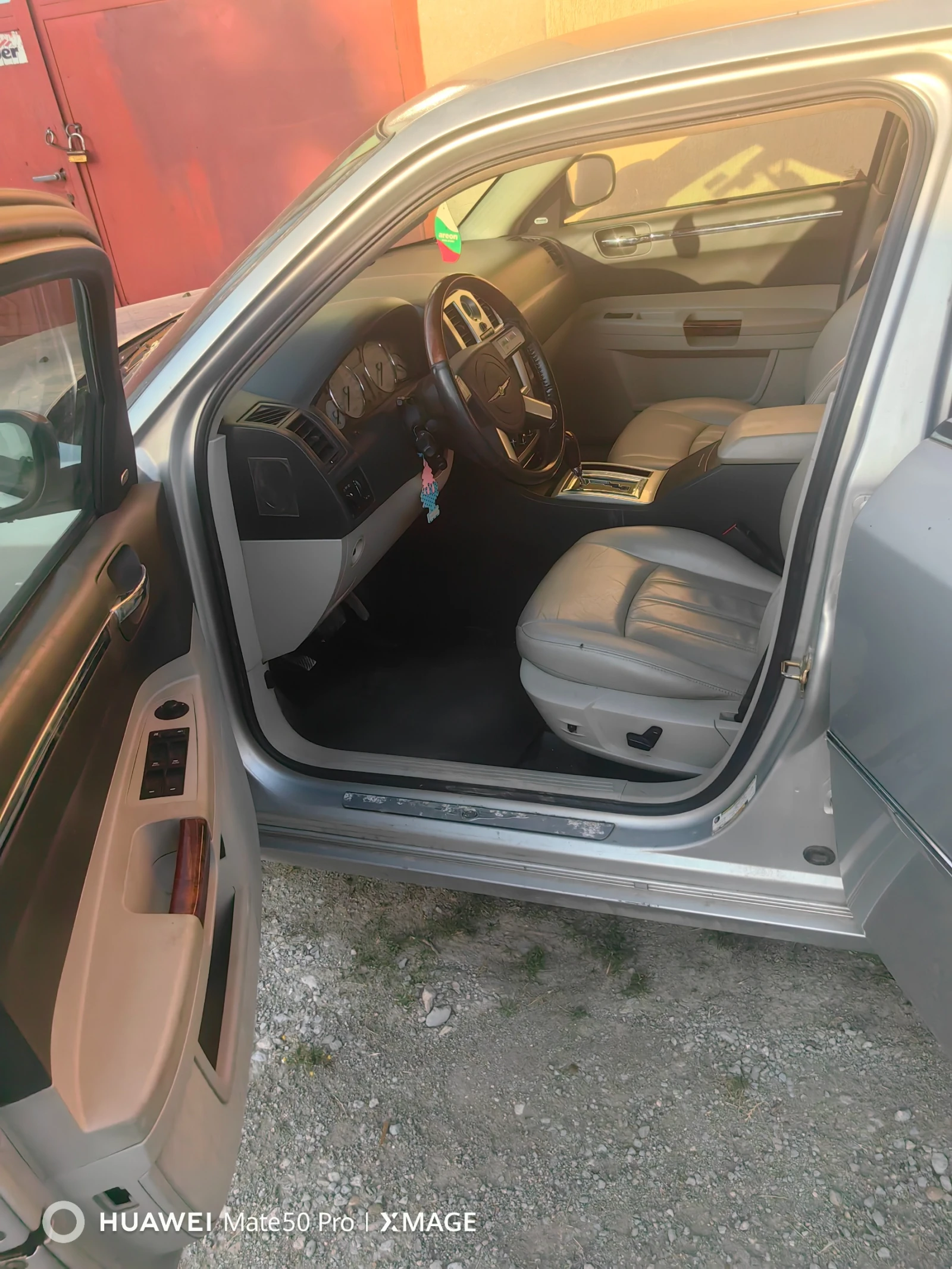 Chrysler 300c 3.0tdi, снимка 4 - Автомобили и джипове - 54399753