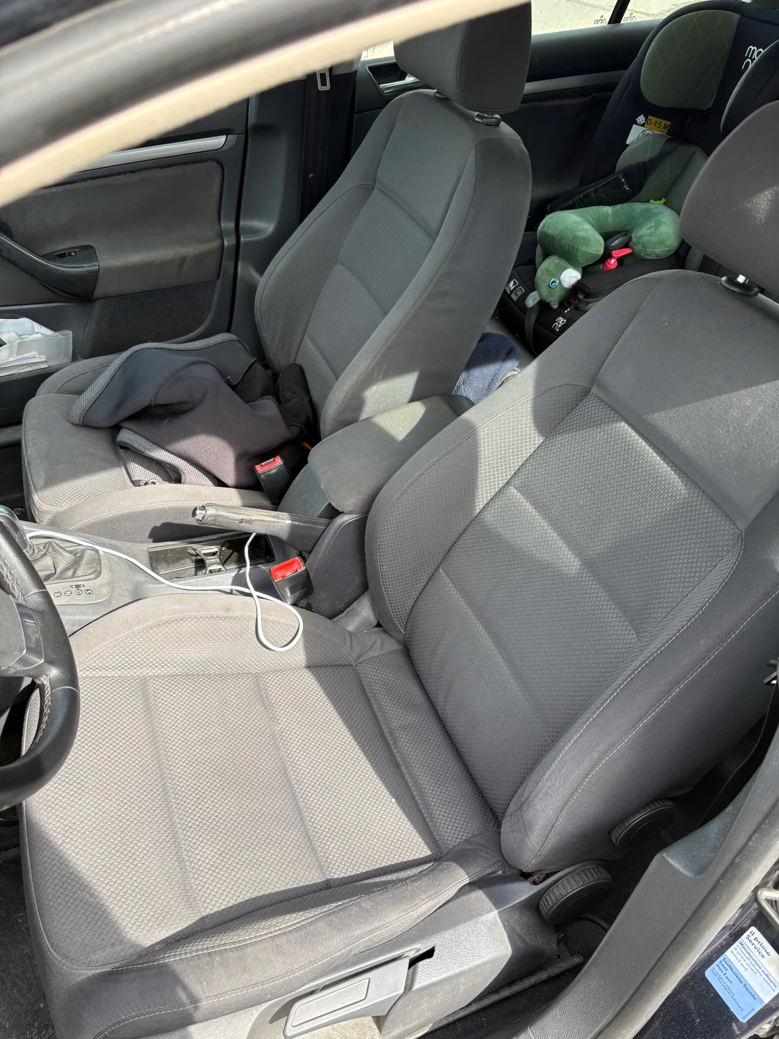 VW Golf 2.0 TDI, снимка 7 - Автомобили и джипове - 54459344