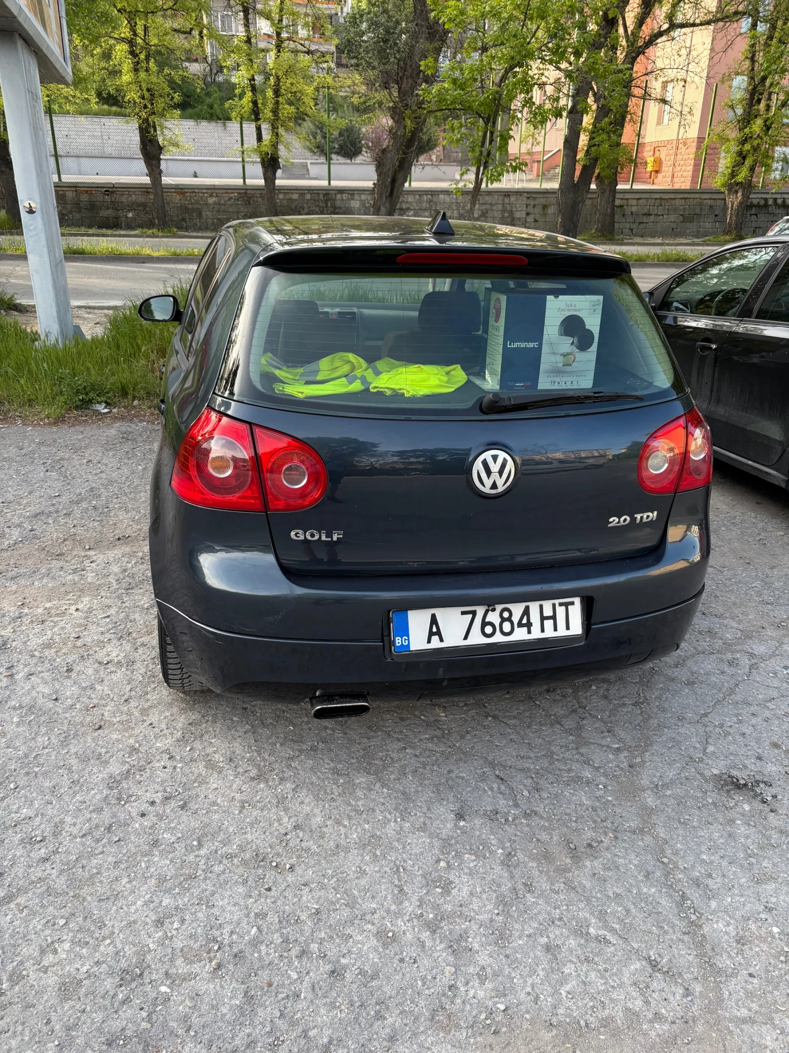 VW Golf 2.0 TDI, снимка 3 - Автомобили и джипове - 54459344