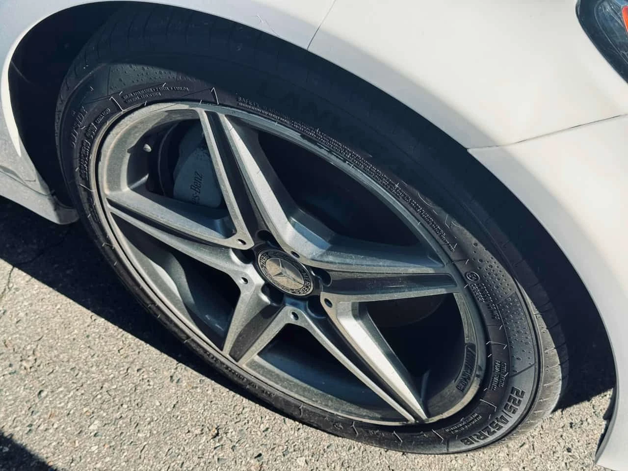 Mercedes-Benz C 300 CARFAX, снимка 15 - Автомобили и джипове - 54550828