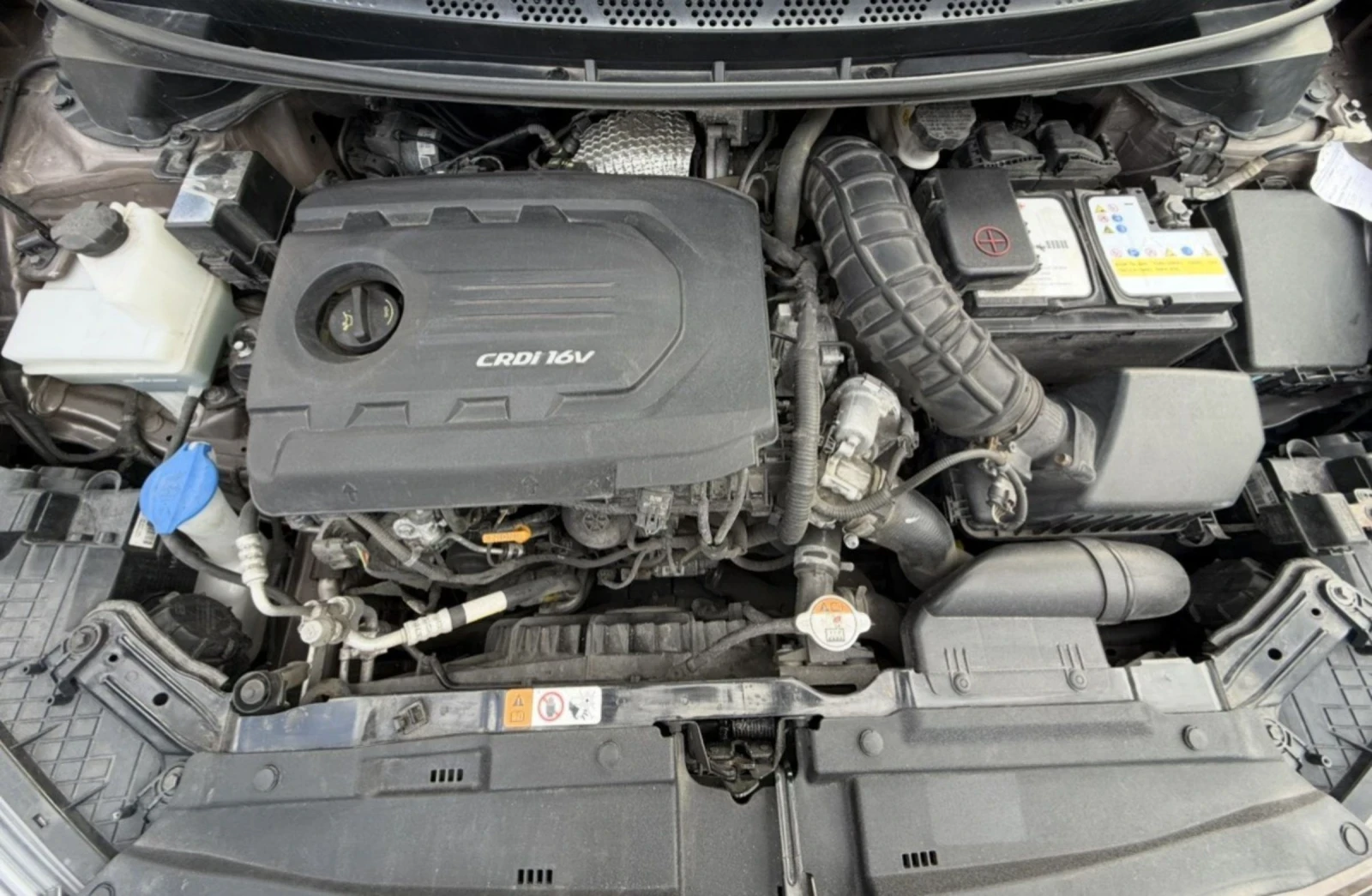 Kia Ceed 1.6CRDI-136к.с-NAVI-ПЪЛНА СЕРВИЗНА ИСТОРИЯ В KIA, снимка 17 - Автомобили и джипове - 55247272