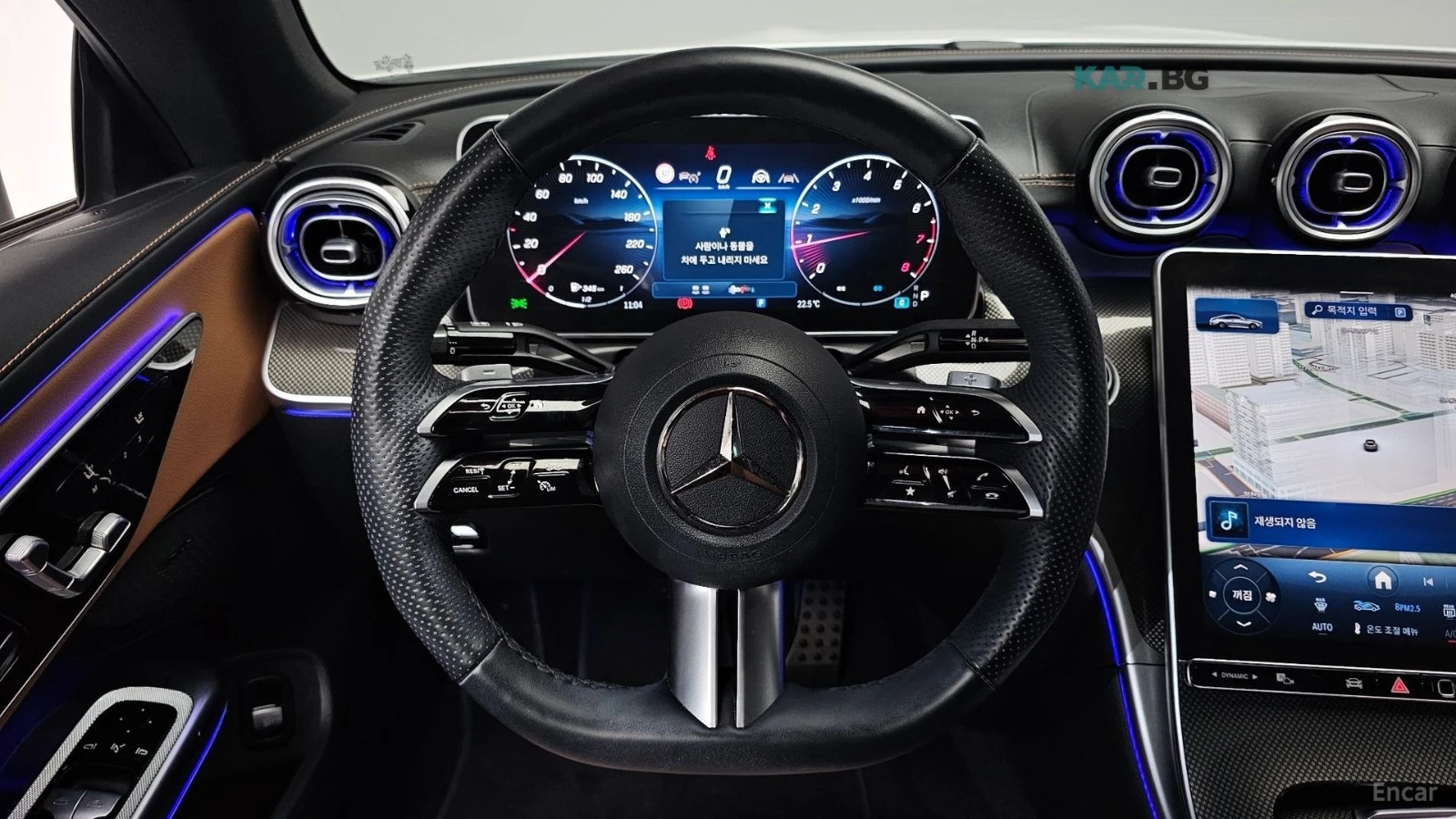 Mercedes-Benz CLE 200 КОЖА* ПОДГРЕВ* ОБДУХВ* BURMASTER* PANO* 360, снимка 13 - Автомобили и джипове - 54858285