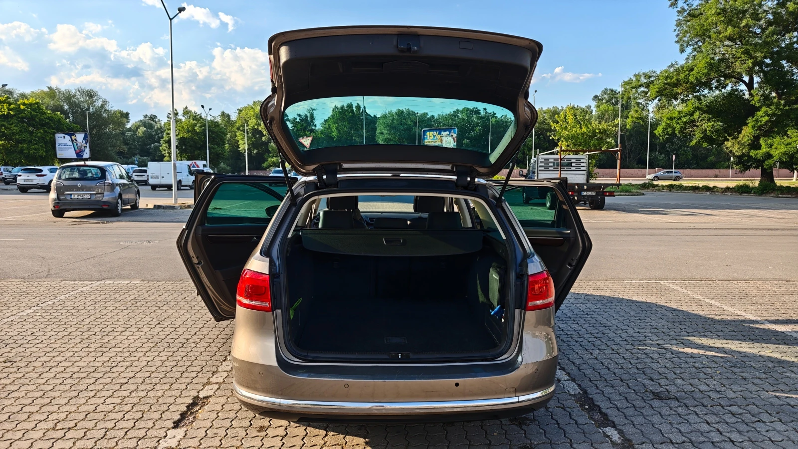 VW Passat 1.4 TSI EcoFuel CNG, снимка 4 - Автомобили и джипове - 54963236