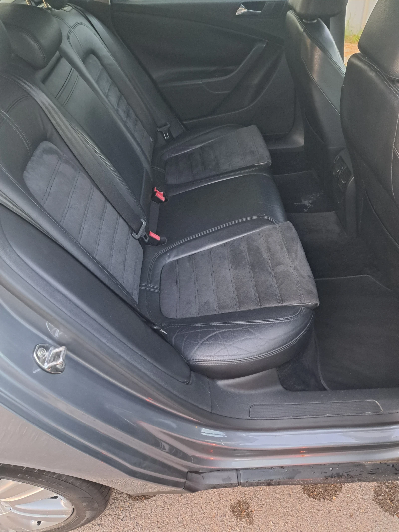 VW Passat 4Motion , снимка 11 - Автомобили и джипове - 54994014