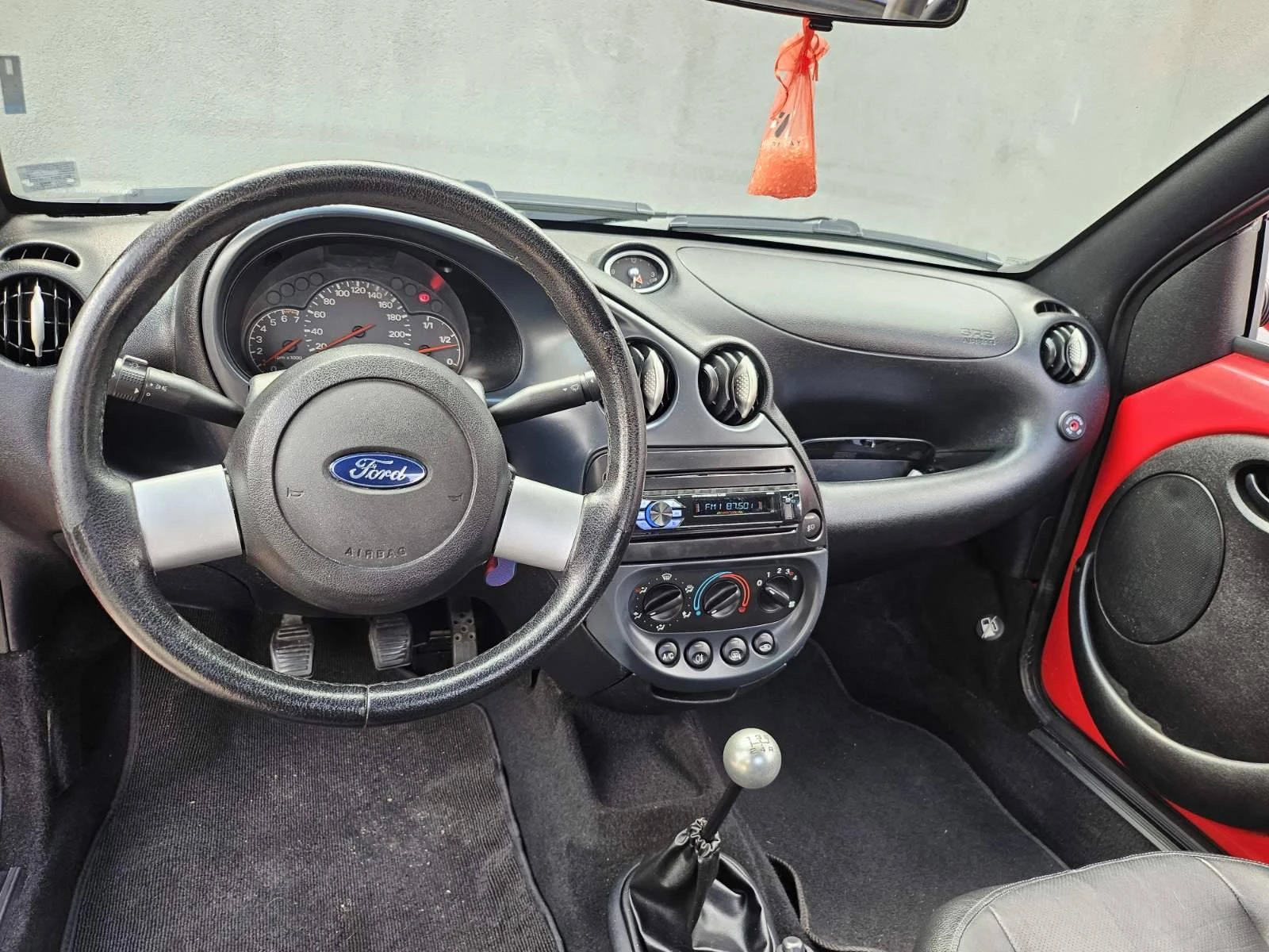 Ford Ka STREET KA 1.6, снимка 11 - Автомобили и джипове - 55030928
