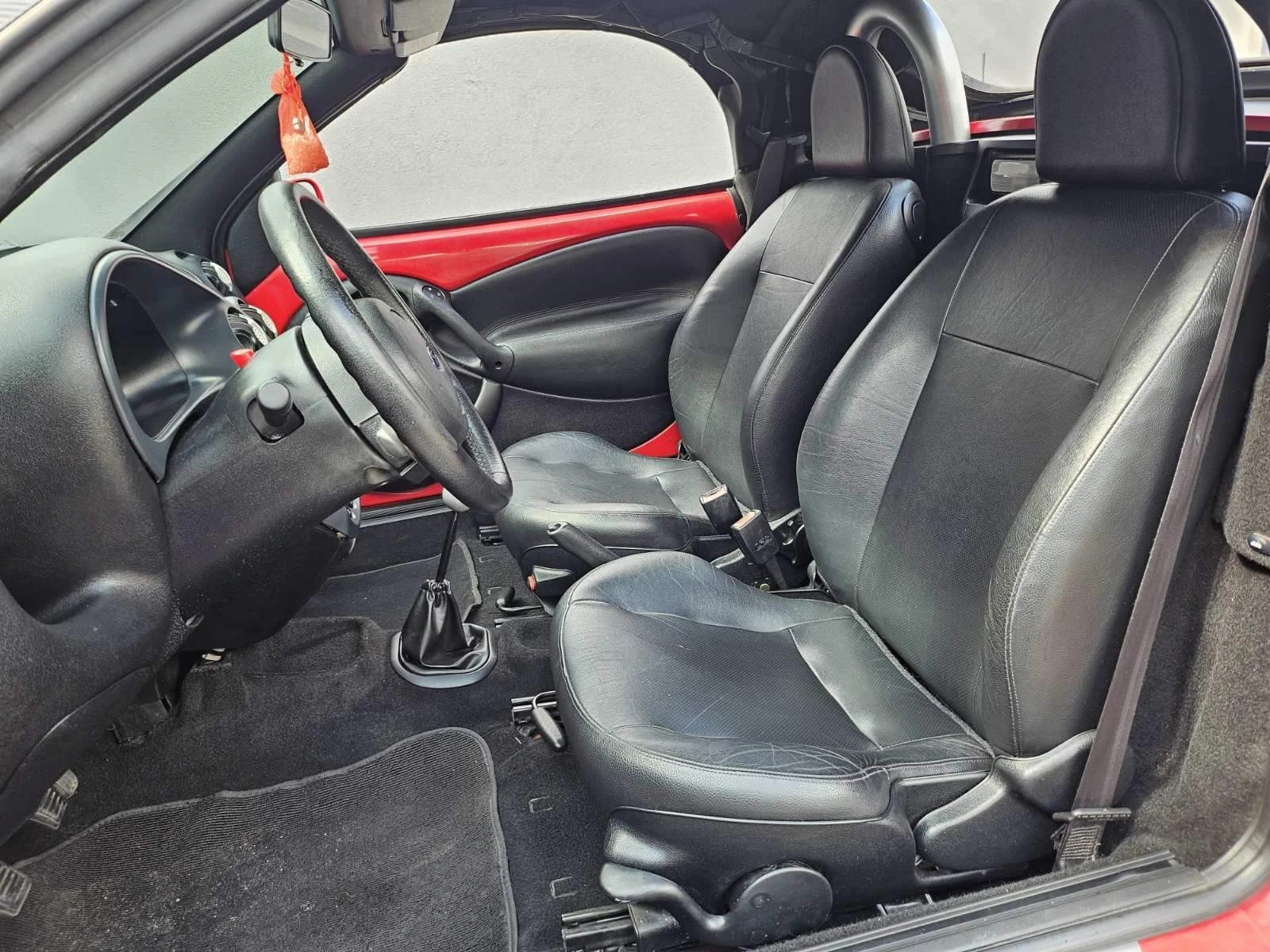Ford Ka STREET KA 1.6, снимка 10 - Автомобили и джипове - 55030928