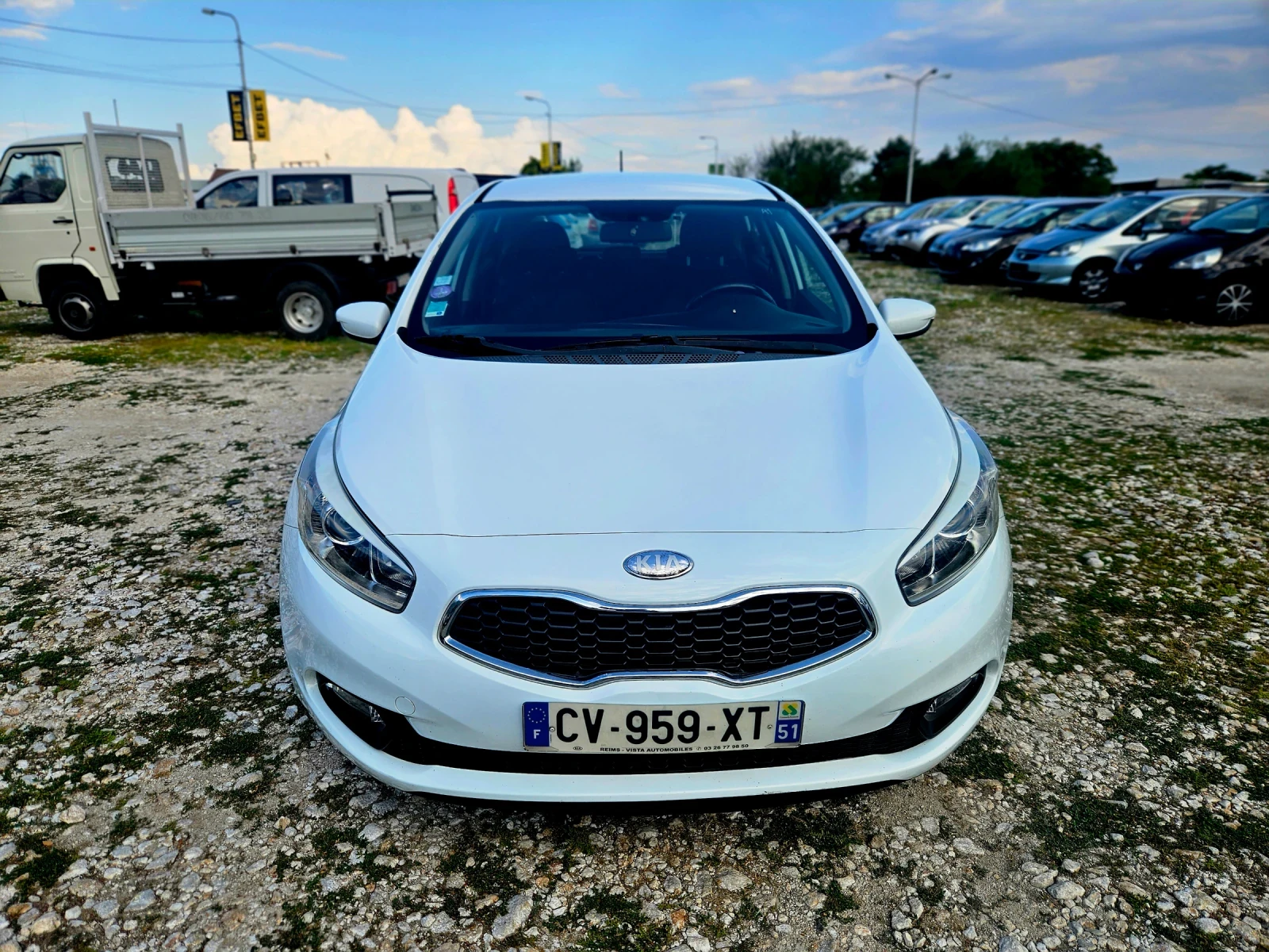 Kia Ceed 1.4/ФРАНЦИЯ , снимка 9 - Автомобили и джипове - 55326423
