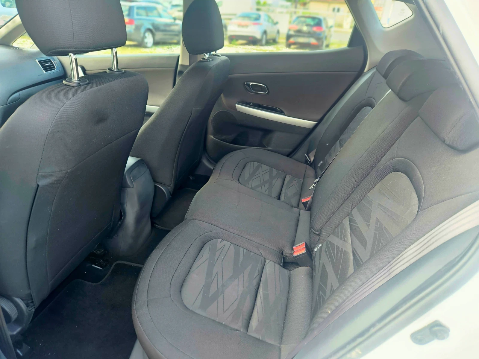 Kia Ceed 1.4/ФРАНЦИЯ , снимка 11 - Автомобили и джипове - 55326423