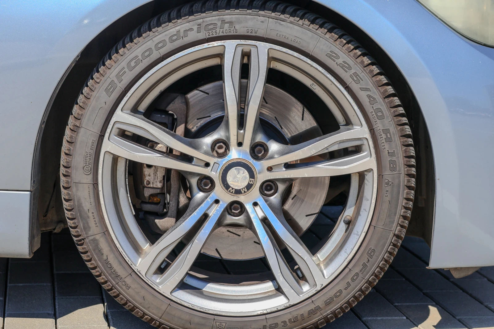 BMW 330, снимка 11 - Автомобили и джипове - 55713638