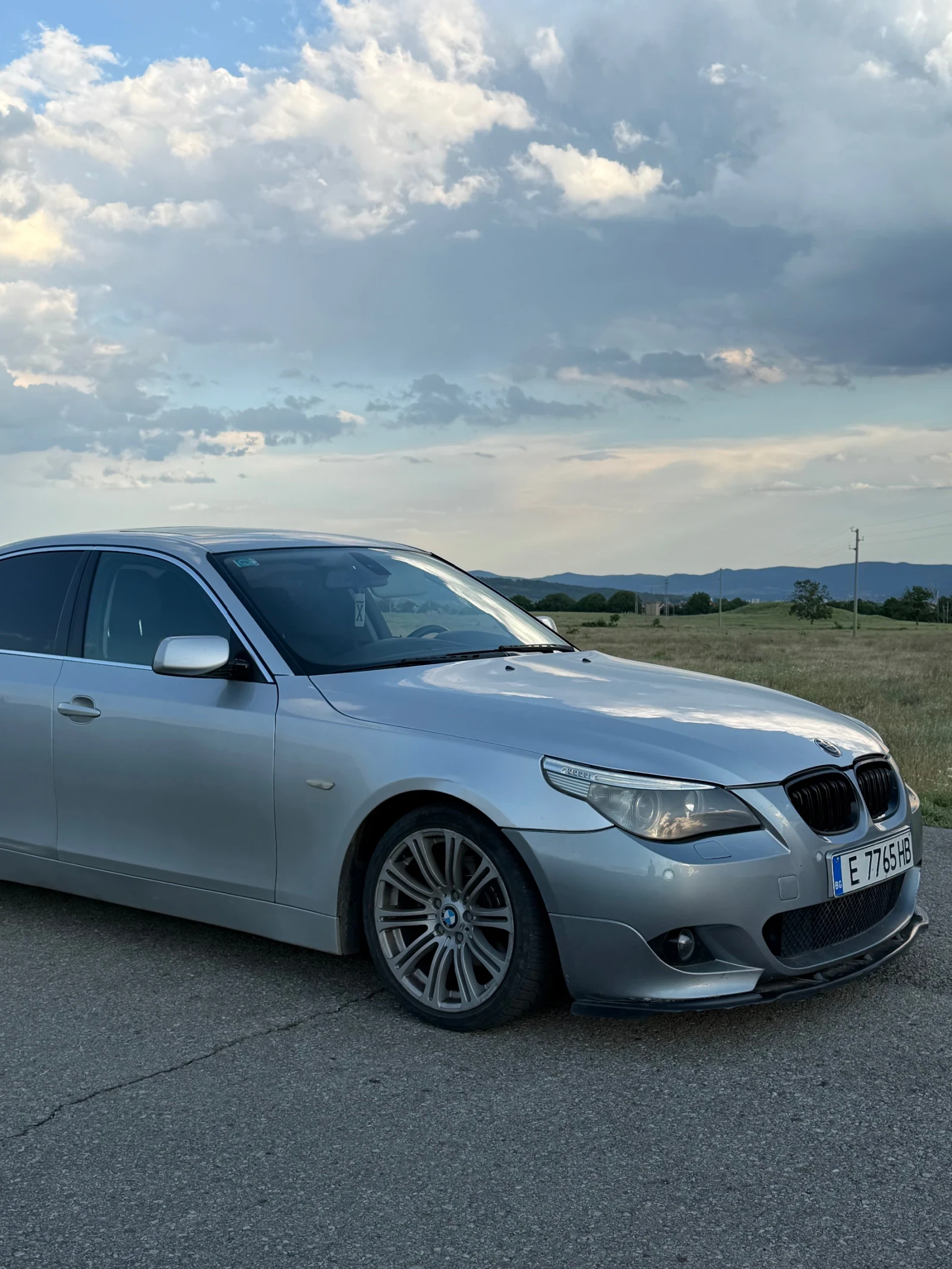BMW 520, снимка 9 - Автомобили и джипове - 55922489