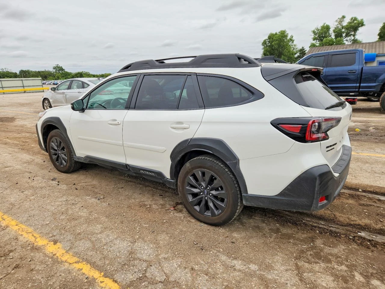 Subaru Outback ONYX-EDITION* 4x4* ПОДГРЕВ* КАМЕРА* KEYLESS* , снимка 4 - Автомобили и джипове - 55928825