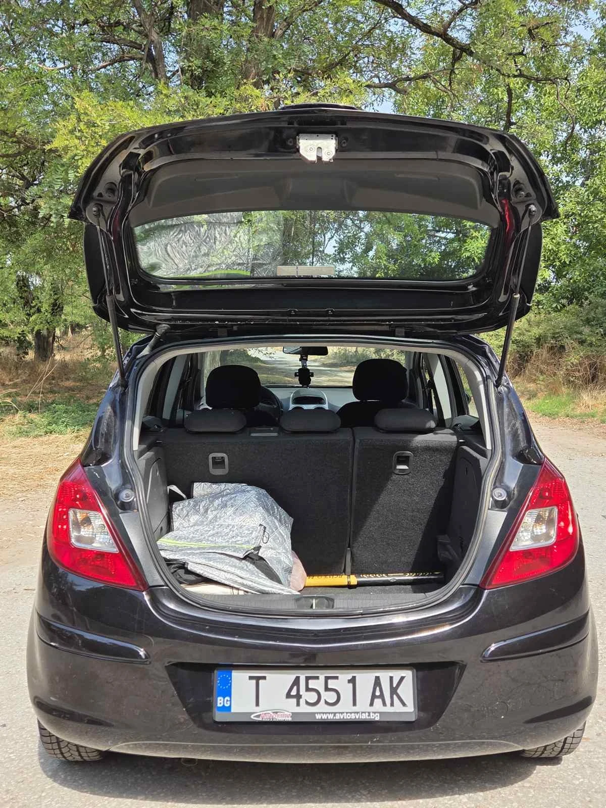 Opel Corsa, снимка 6 - Автомобили и джипове - 56059099