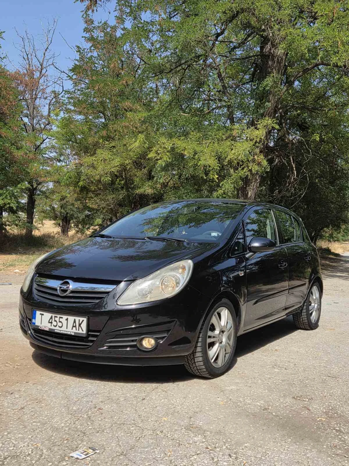 Opel Corsa, снимка 2 - Автомобили и джипове - 56059099