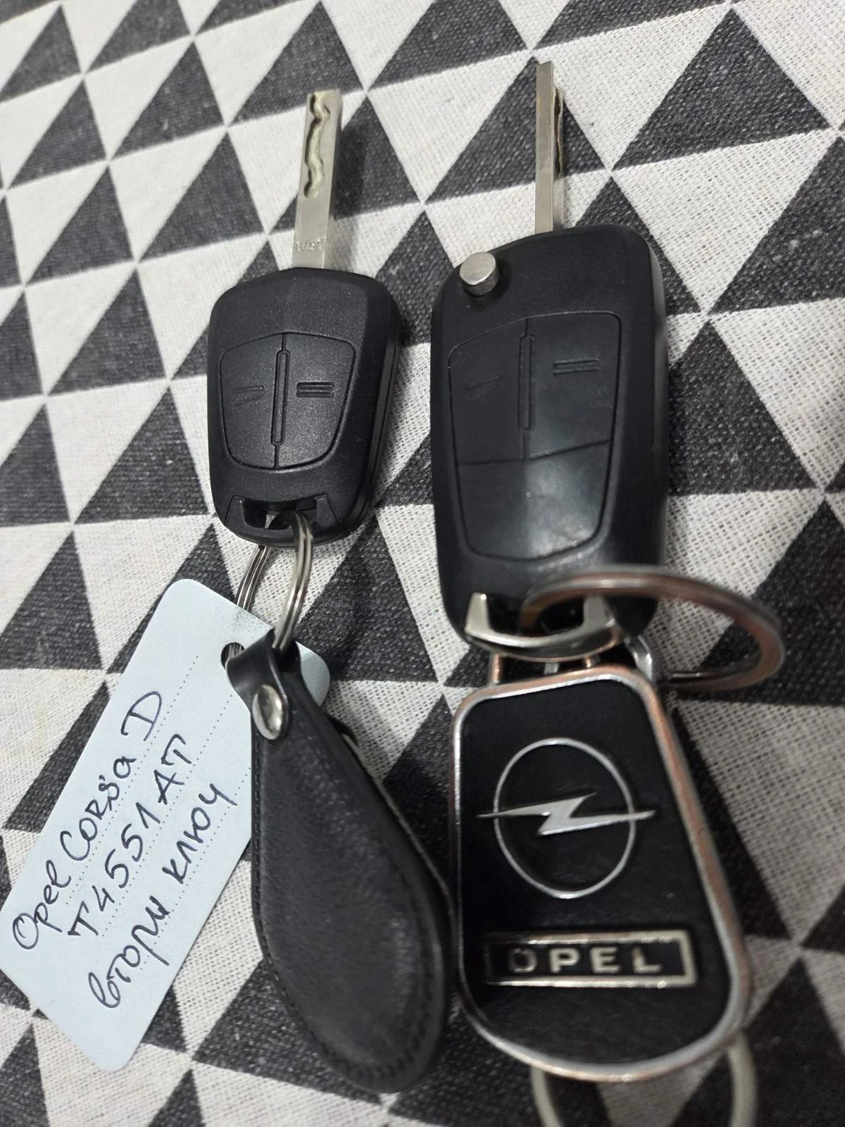 Opel Corsa, снимка 8 - Автомобили и джипове - 56059099