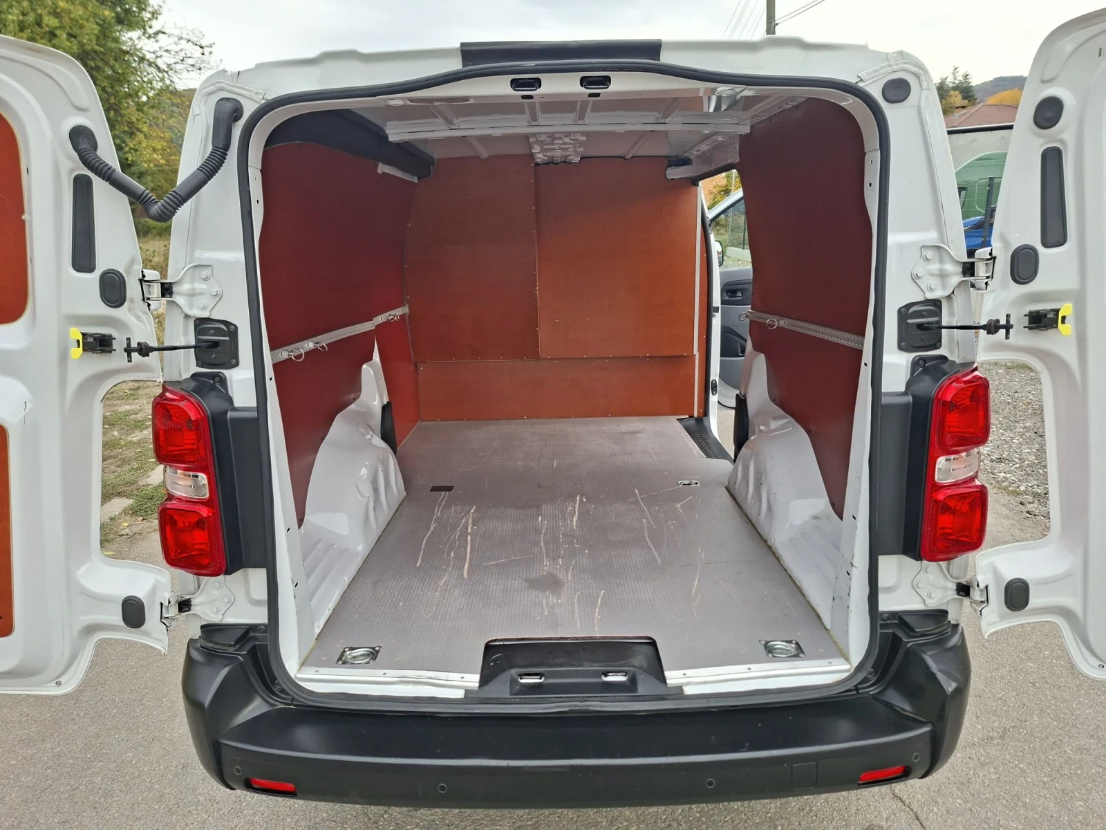 Fiat Scudo 2.0* MAXI* A/C* АВТОМАТ* , снимка 16 - Автомобили и джипове - 56452805