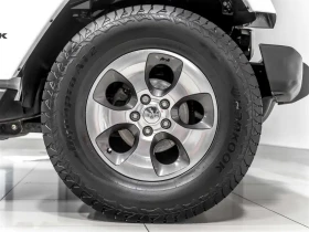 Jeep Wrangler JK Unlimited| Sahara| Accident Free| One Owner, снимка 12