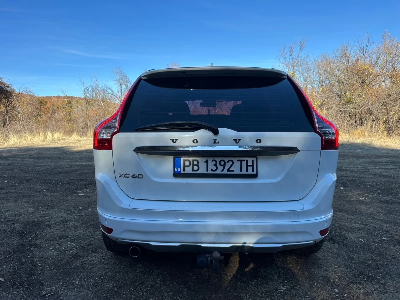 Volvo XC60, снимка 4 - Автомобили и джипове - 48013167