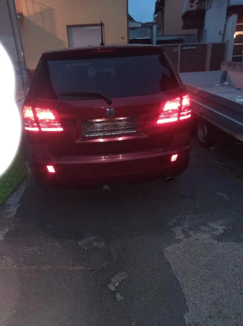 Dodge Journey, снимка 3 - Автомобили и джипове - 48449231