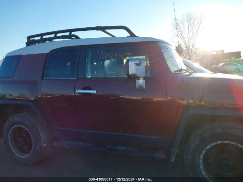 Toyota Fj cruiser 2008 TOYOTA FJ CRUISER Крайна цена22300лв до София, снимка 4 - Автомобили и джипове - 48519220