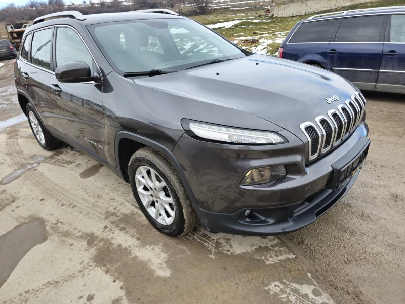 Jeep Cherokee 2.2 M JET EURO6B, снимка 3 - Автомобили и джипове - 48769107