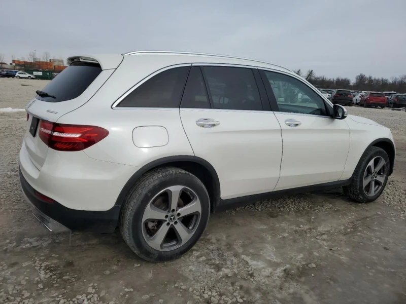 Mercedes-Benz GLC 300, снимка 3 - Автомобили и джипове - 49580417