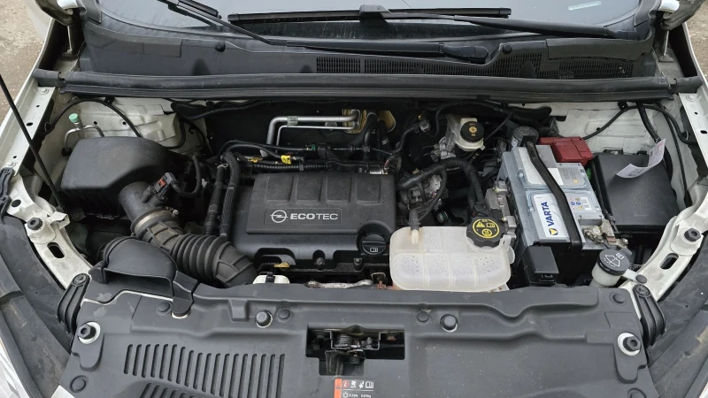 Opel Mokka Turbo 4x4, снимка 15 - Автомобили и джипове - 52755887
