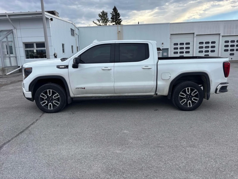 Gmc Sierra 2024 AT4 * CARFAX * БЕЗ ПЪРВОНАЧАЛНА ВНОСКА, снимка 3 - Автомобили и джипове - 52870308