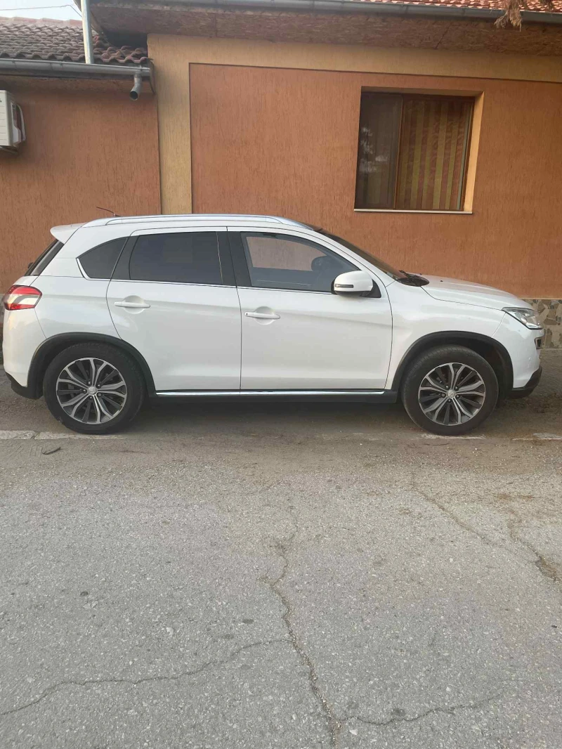 Peugeot 4008, снимка 8 - Автомобили и джипове - 52950407