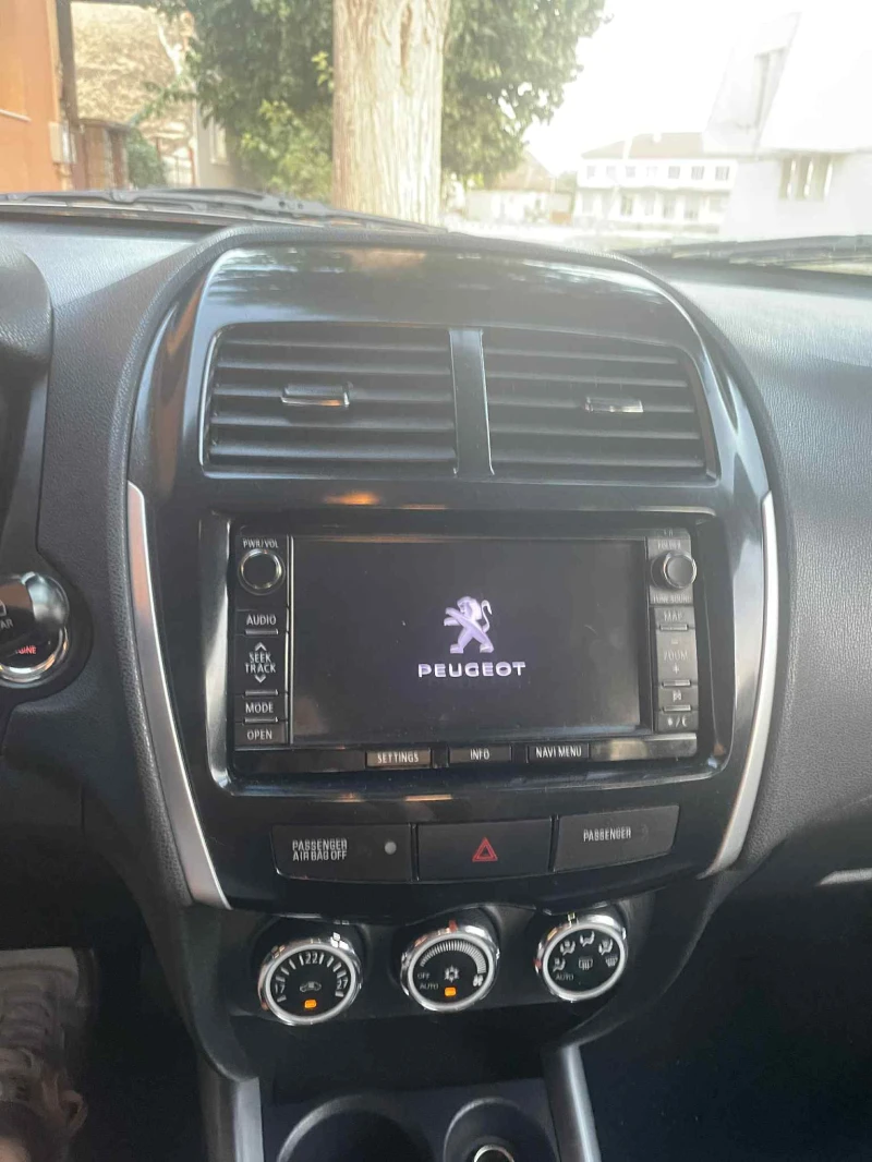 Peugeot 4008, снимка 4 - Автомобили и джипове - 52950407