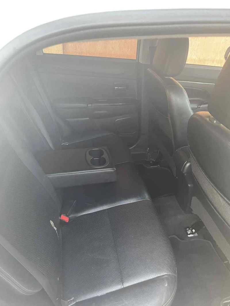 Peugeot 4008, снимка 2 - Автомобили и джипове - 52950407