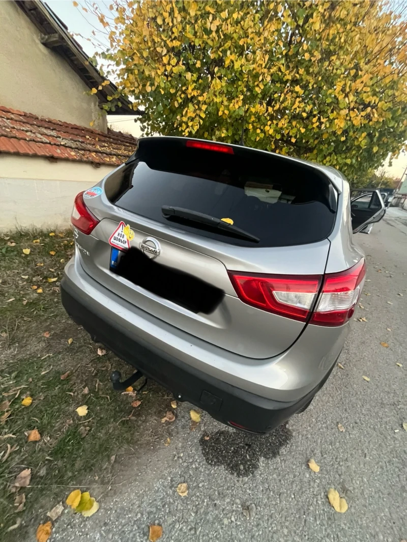 Nissan Qashqai, снимка 5 - Автомобили и джипове - 53479504