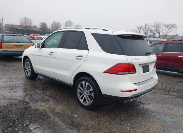 Mercedes-Benz GLE 350 4MATIC ПАНО* ПОДГРЕВ* КЕЙЛЕС* harman/kardon* , снимка 4 - Автомобили и джипове - 48665029