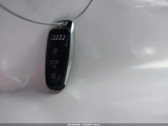 Audi Q8 E-TRON PREMIUM PLUS QUATTRO, снимка 14 - Автомобили и джипове - 53414428