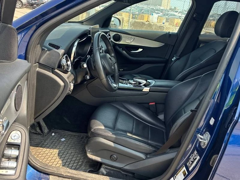 Mercedes-Benz GLC 300 * 4MATIC * PANO * 2 КЛЮЧА * ПОДГРЕВИ, снимка 6 - Автомобили и джипове - 55645081
