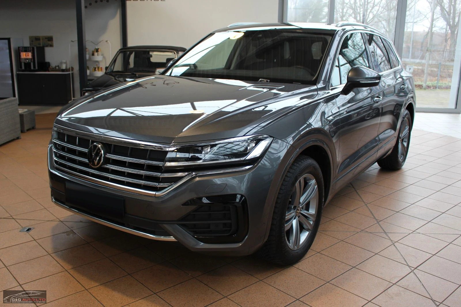 VW Touareg 3.0TDI/231HP/R-LINE/V6/4X4/VIRT/LED/NAVI/CAM/215v, снимка 1