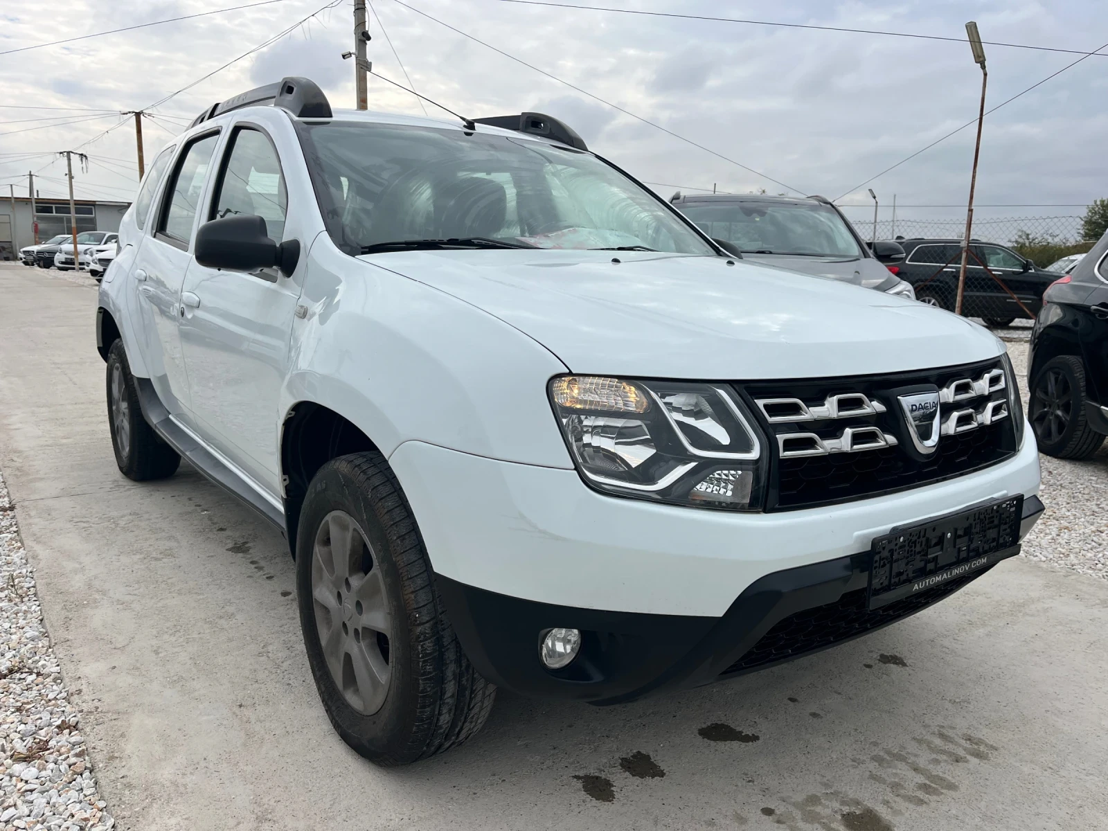 Dacia Duster 1.6 газ, 06/2014, нави, блутут | Mobile.bg — изображение 3