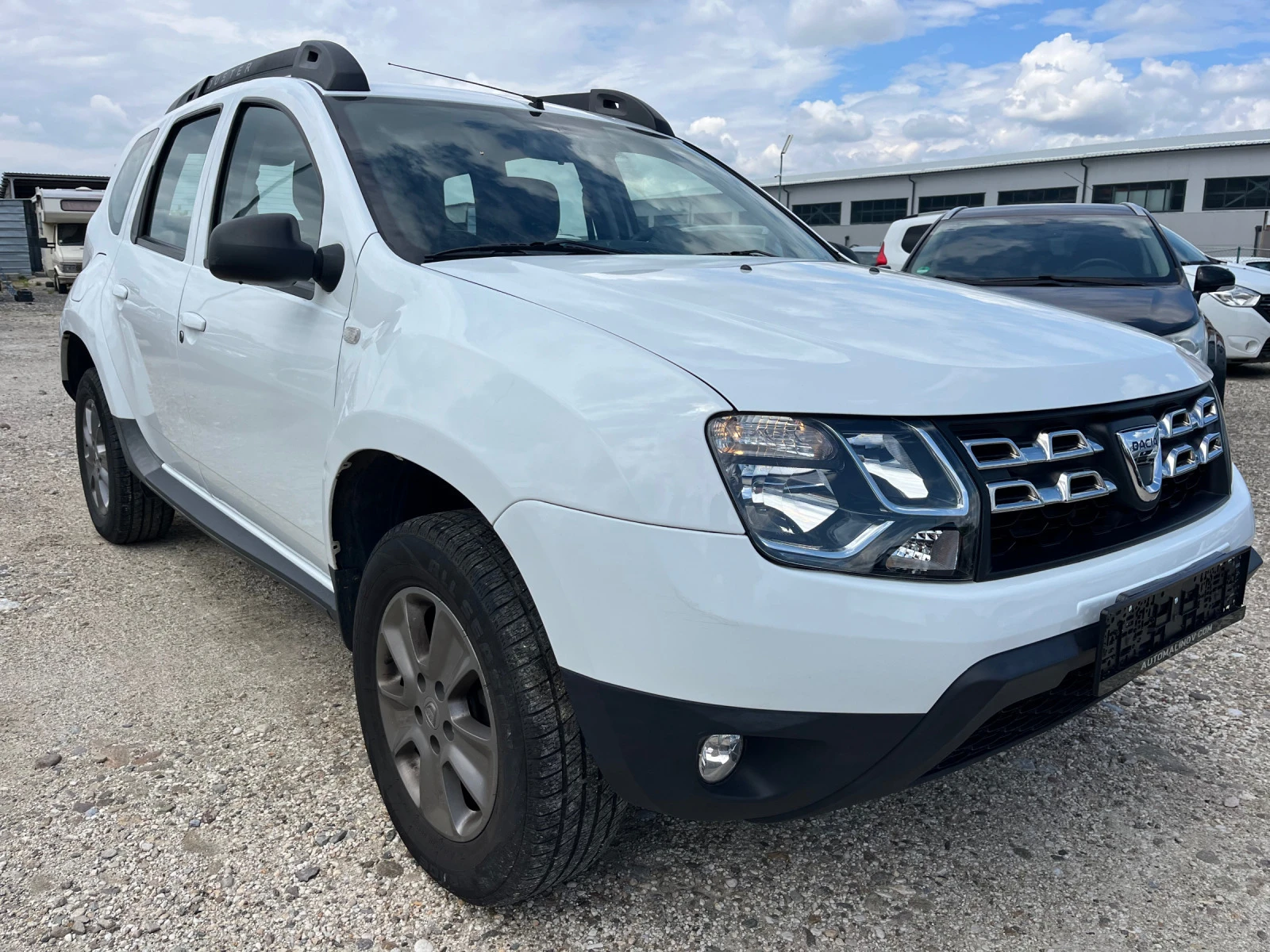 Dacia Duster 1.6 газ, 06/2014, нави, блутут - изображение 3