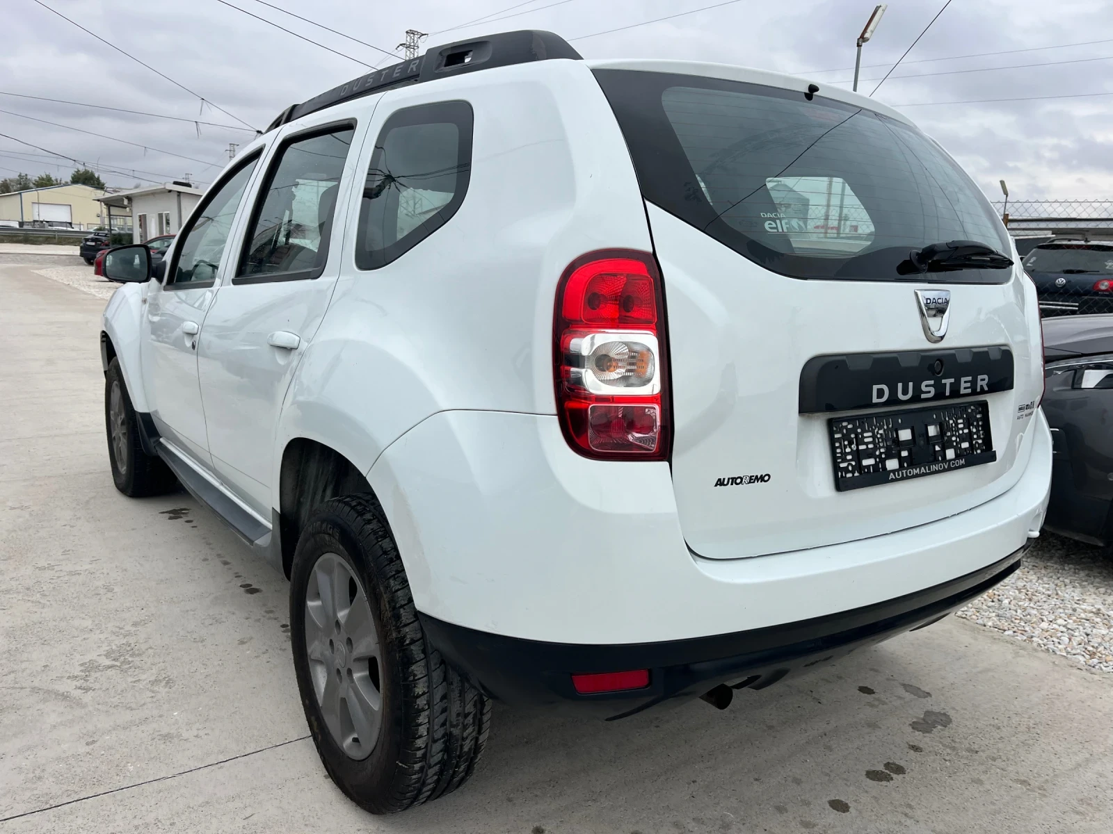 Dacia Duster 1.6 газ, 06/2014, нави, блутут | Mobile.bg — изображение 4