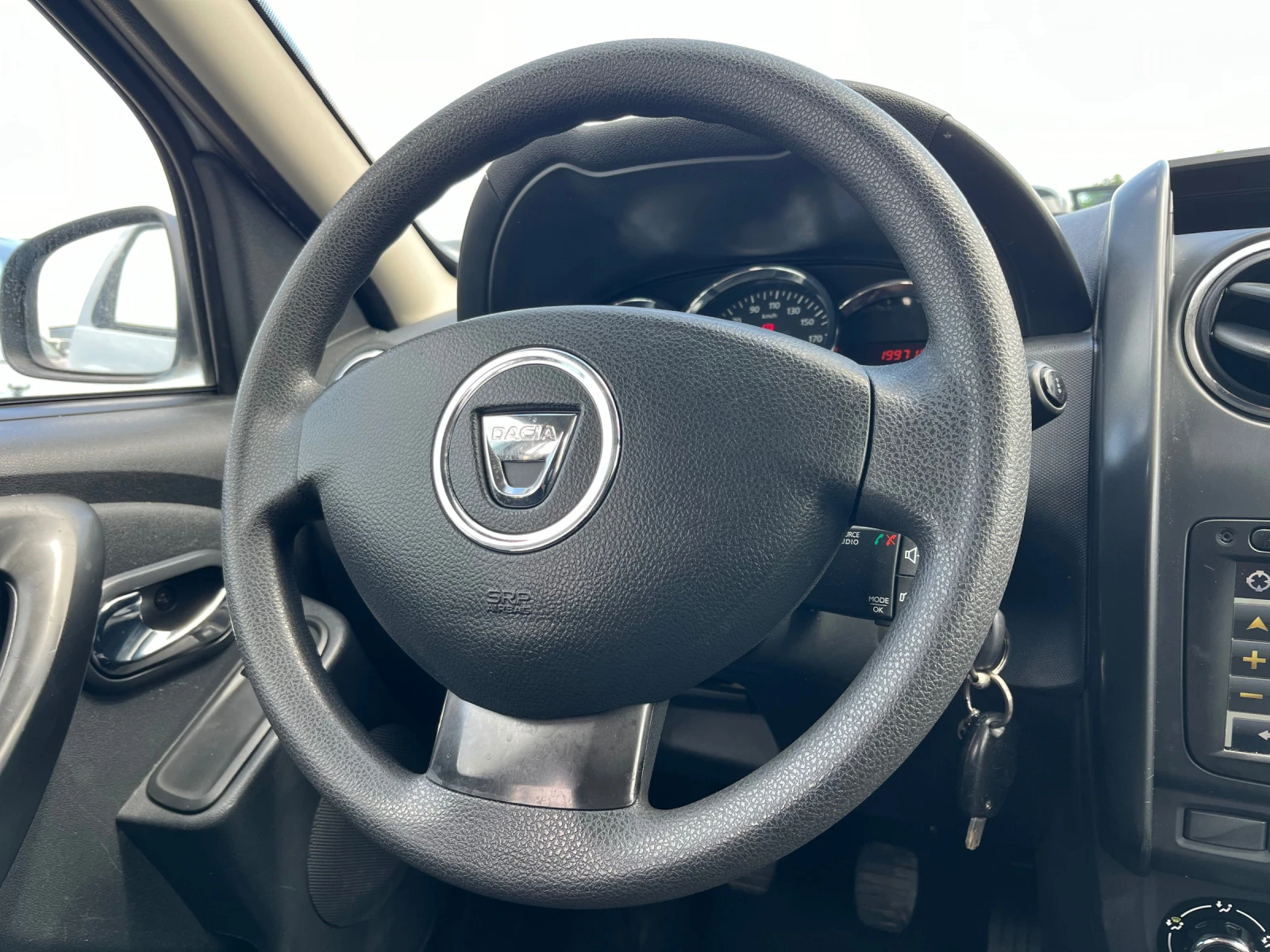 Dacia Duster 1.6 газ, 06/2014, нави, блутут | Mobile.bg — изображение 14