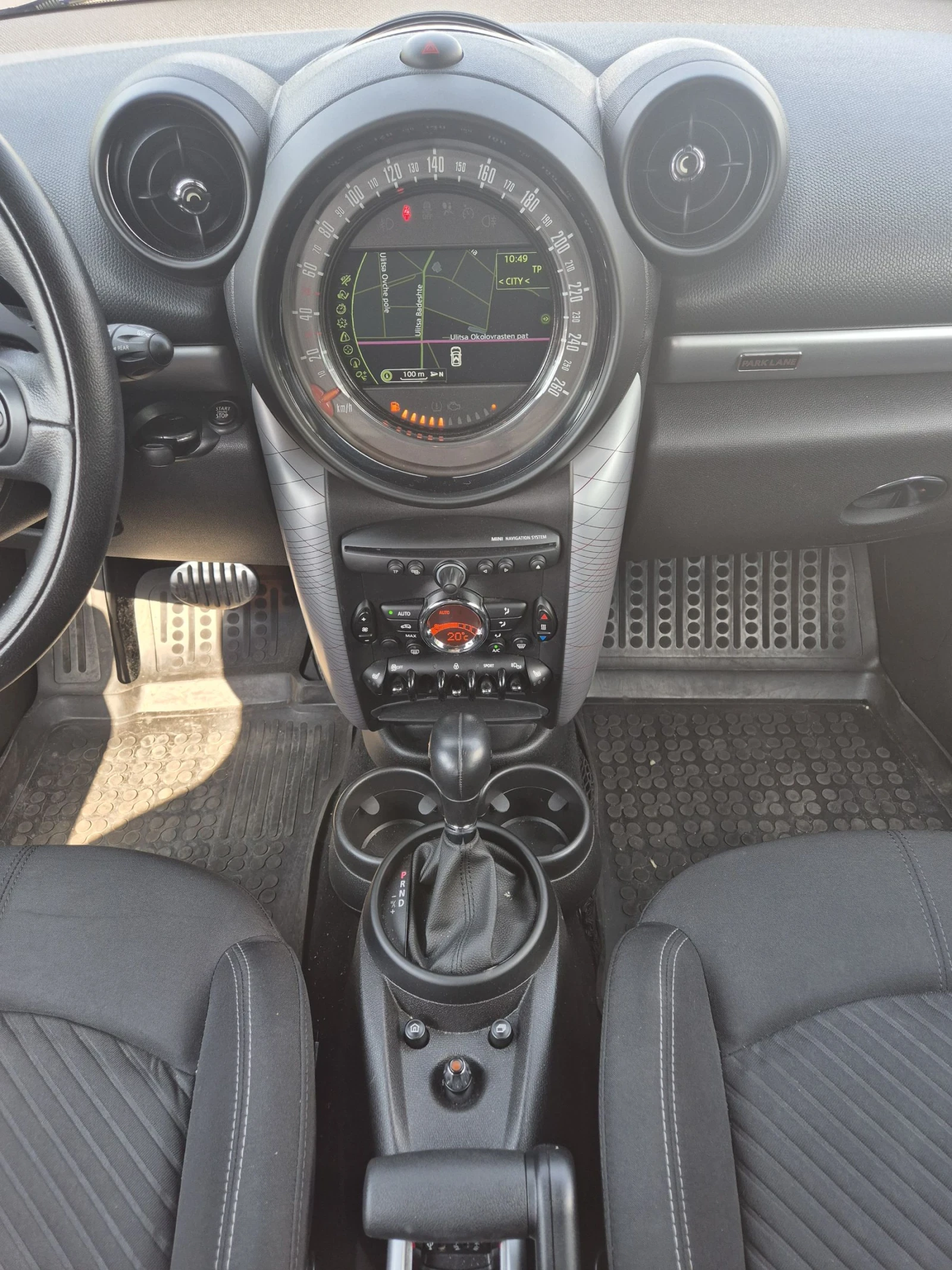 Mini Countryman 2.0SD/4х4 - изображение 7
